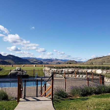 Casia Lodge And Ranch Twisp Dış mekan fotoğraf